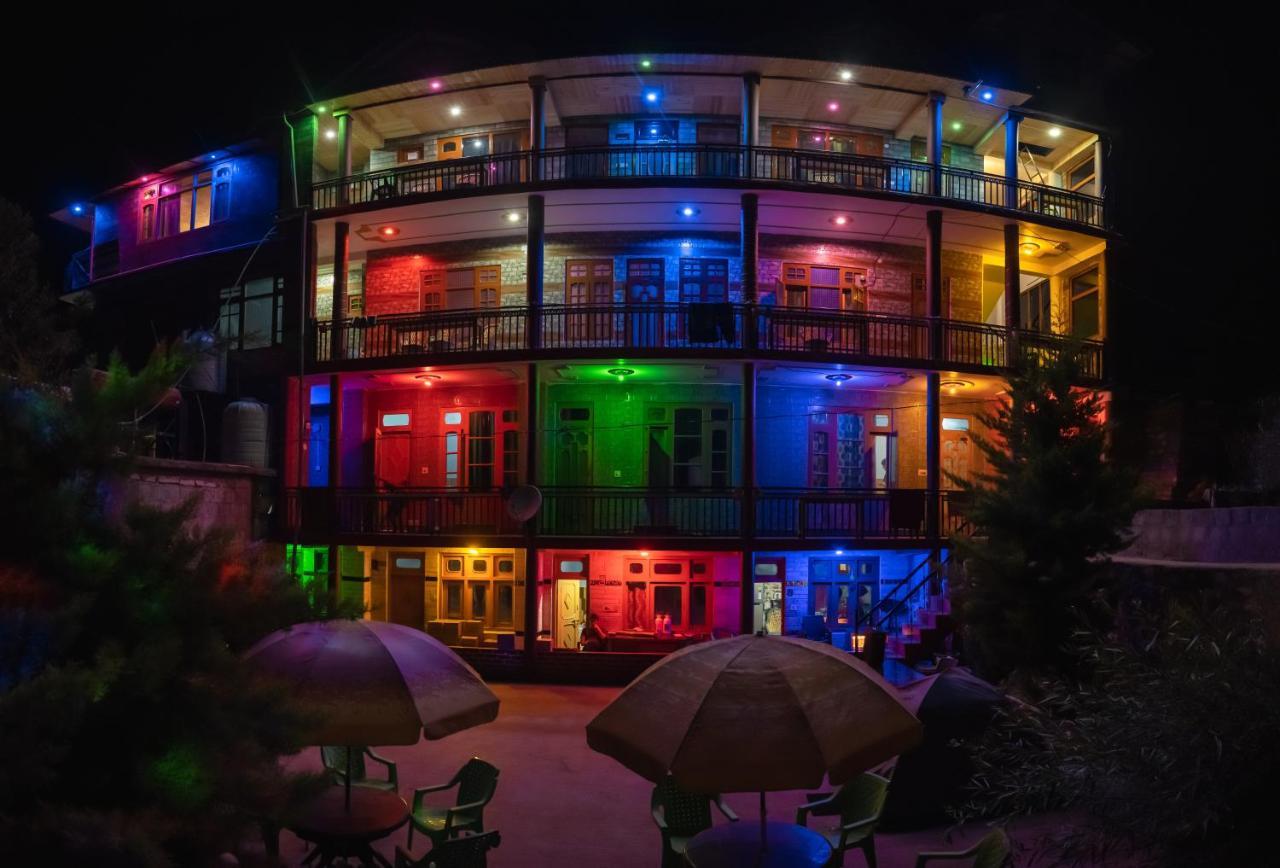 카솔 Free Culture, Chalal B&B 외부 사진